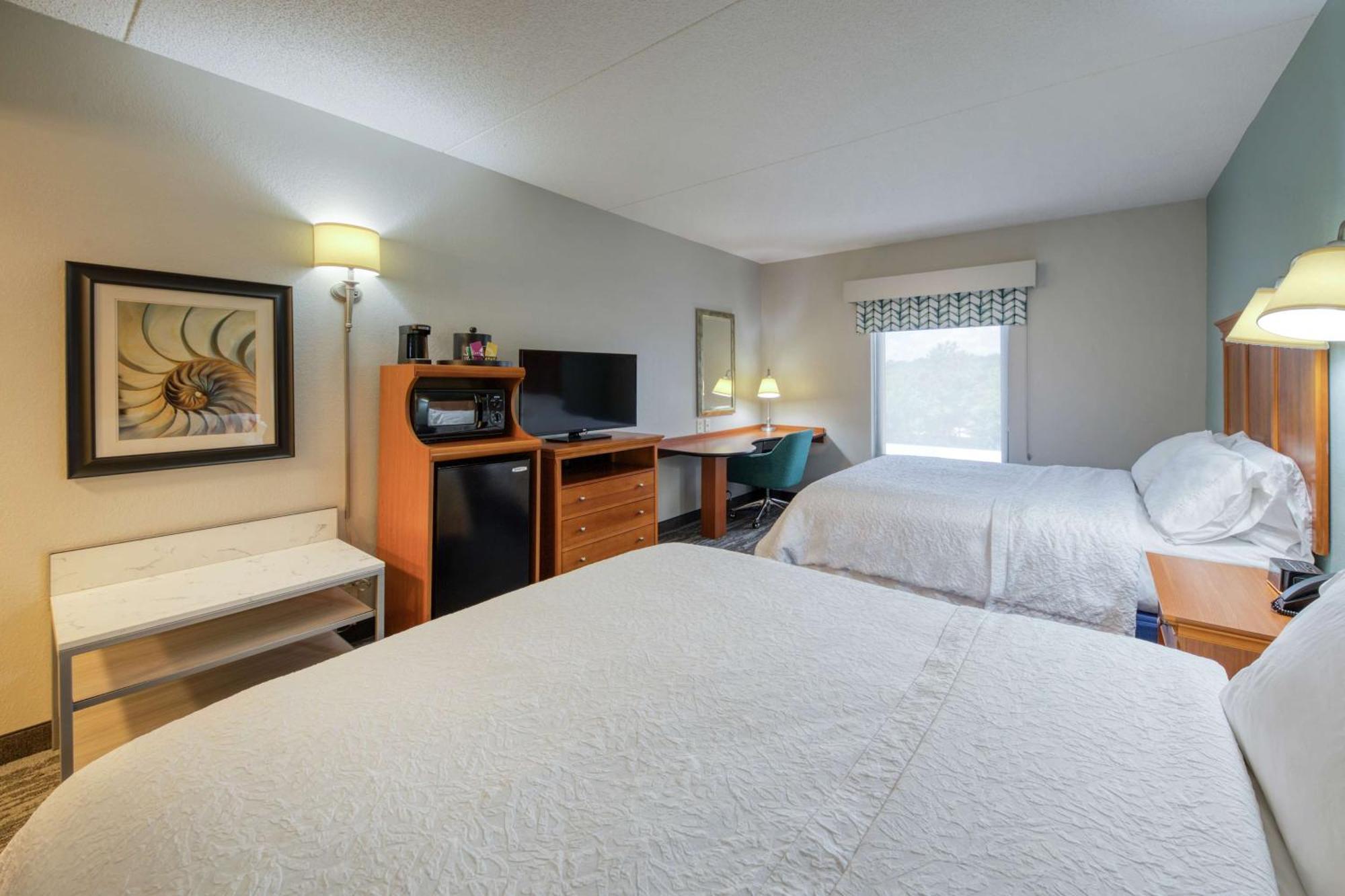 Hampton Inn Wilmington University Area Экстерьер фото