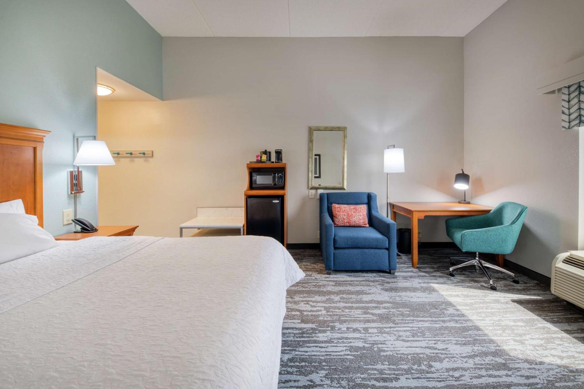 Hampton Inn Wilmington University Area Экстерьер фото