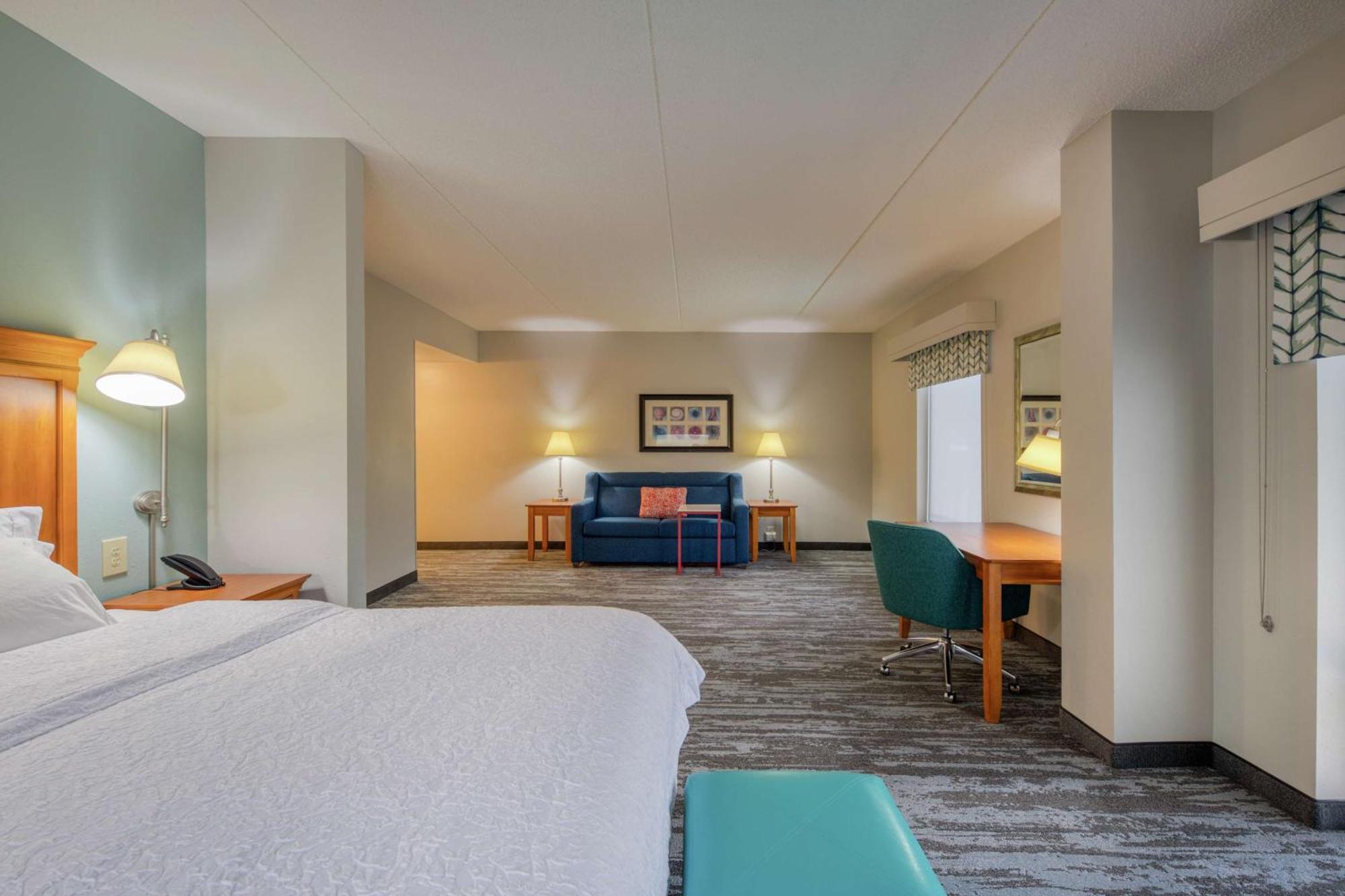 Hampton Inn Wilmington University Area Экстерьер фото