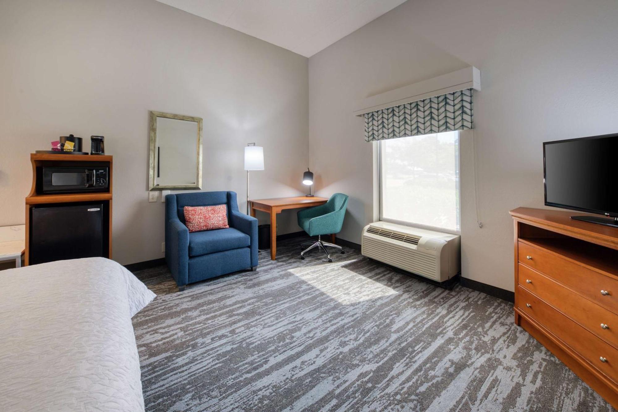 Hampton Inn Wilmington University Area Экстерьер фото