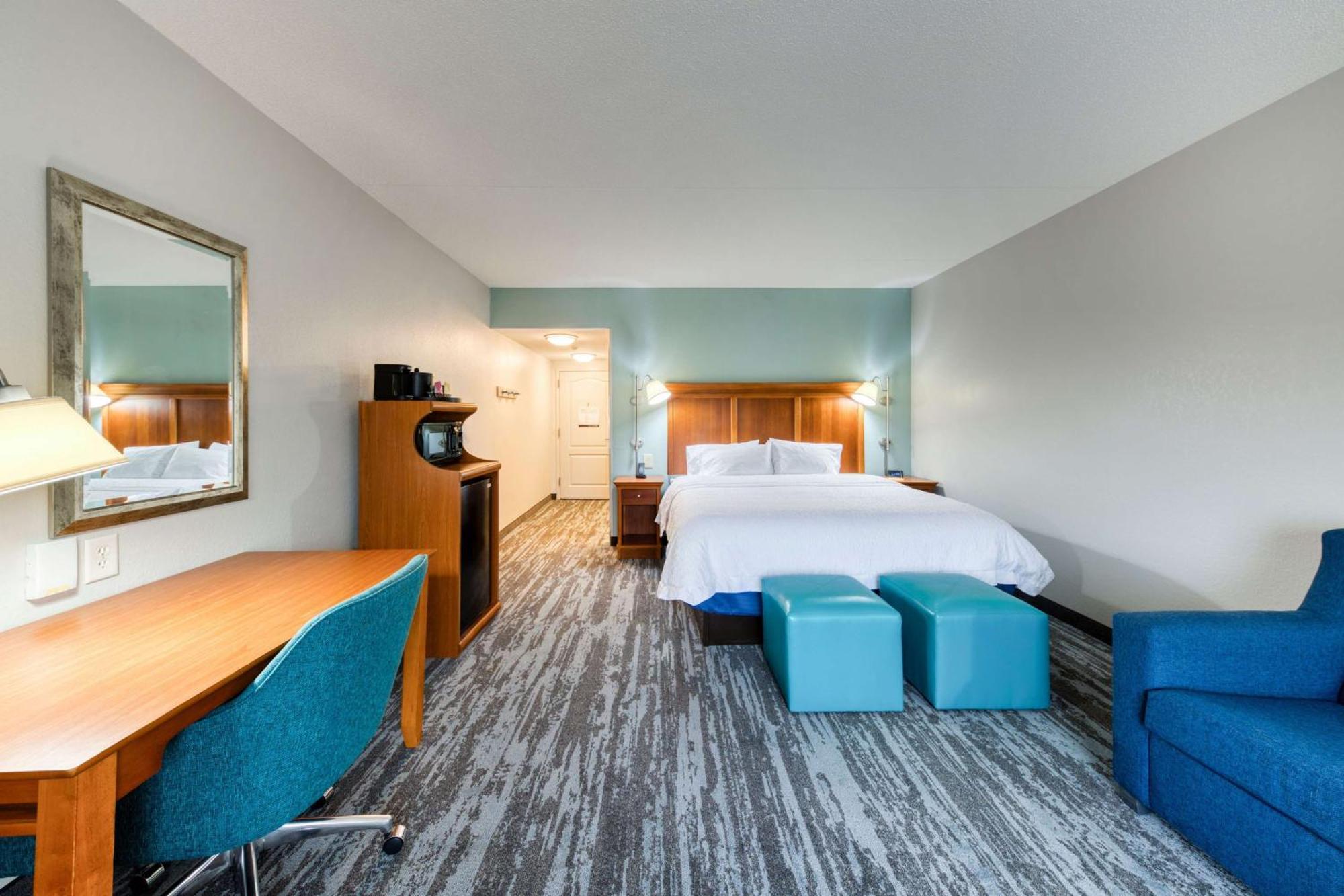 Hampton Inn Wilmington University Area Экстерьер фото