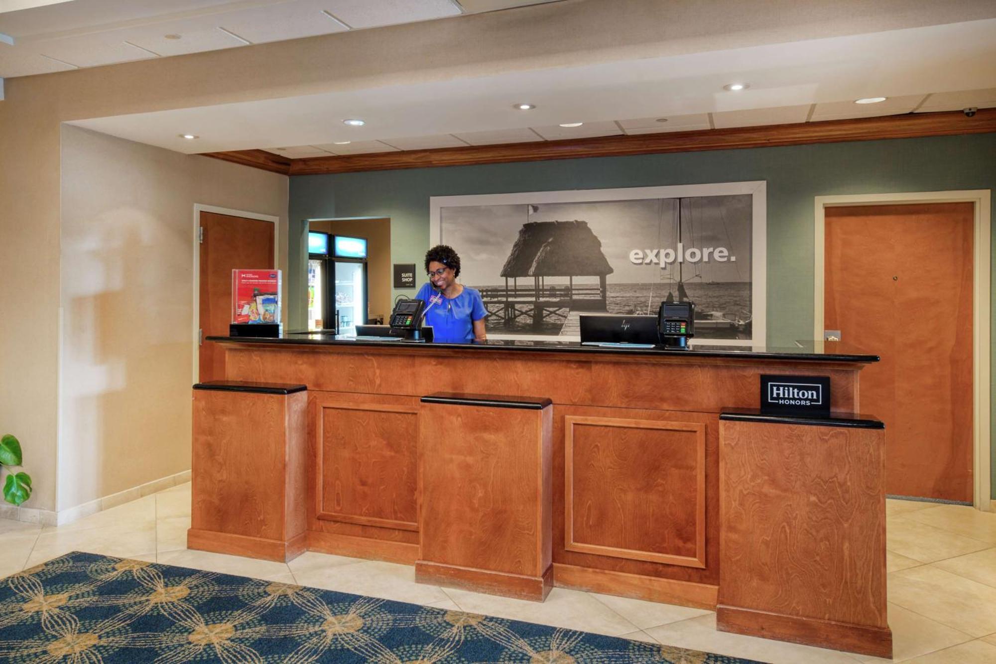 Hampton Inn Wilmington University Area Экстерьер фото